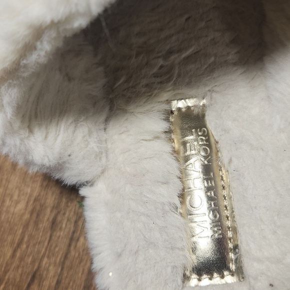 Michael Kors size 4 slippers in gold and silver - Picture 4 of 7